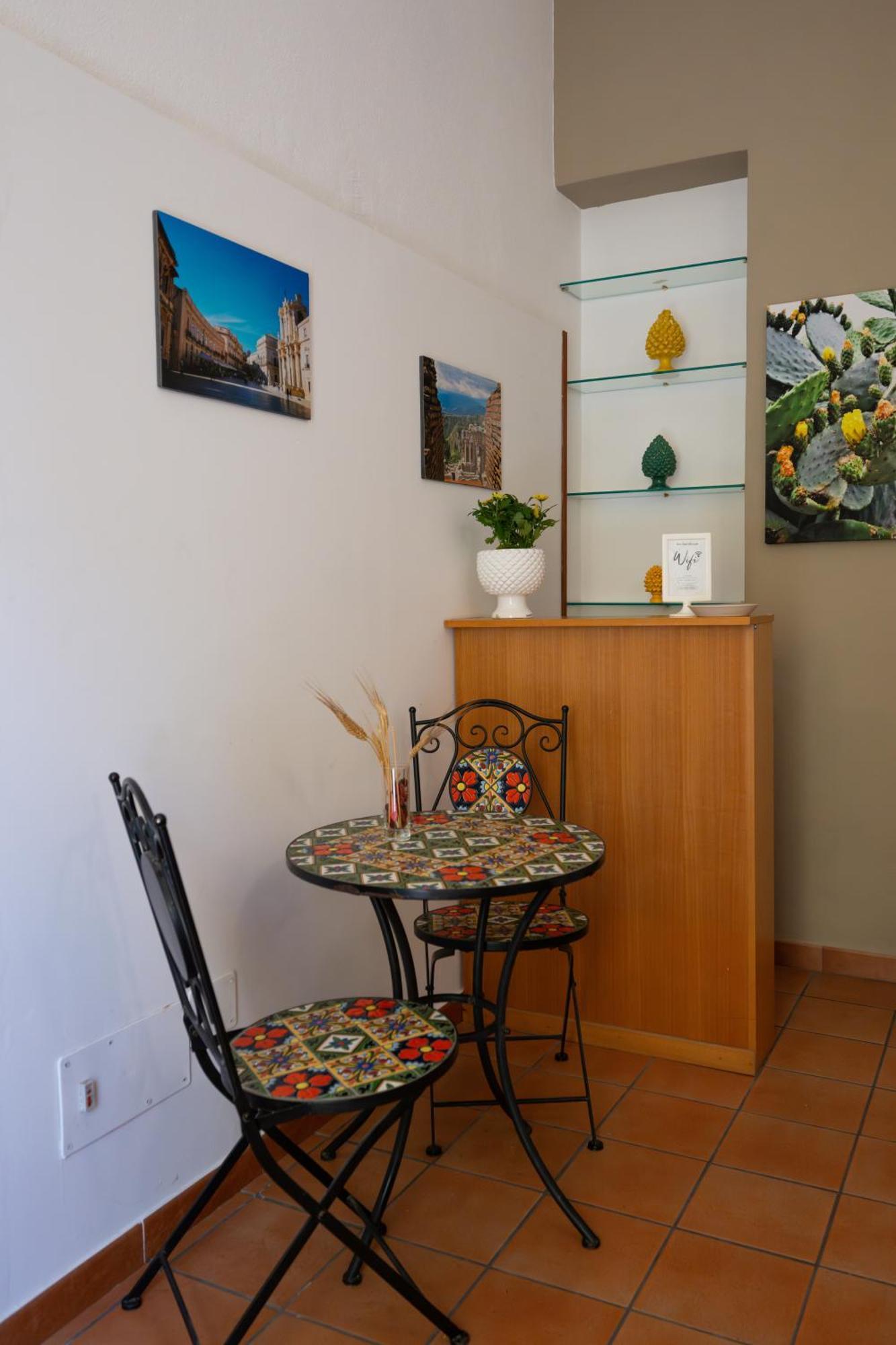 Bnb San Barnaba Catânia Exterior foto